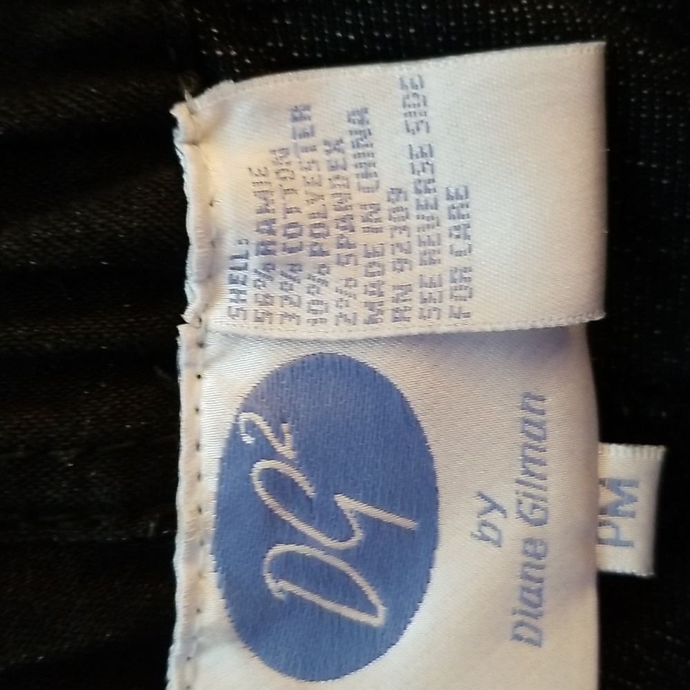 DG2 Capris - Picture 4 of 5
